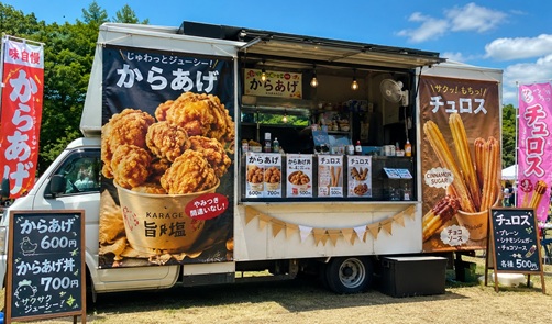 イベントで差がつく！キッチンカー運営と食材選びのポイント
