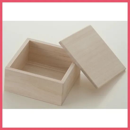 【個人宅・沖縄不可】桐箱チョコ４個用　５０個入【直送品：Ｂ】