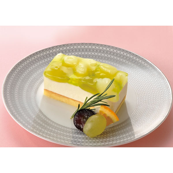 フレック）フリーカットケーキ 洋梨とぶどう　515g（カットなし）